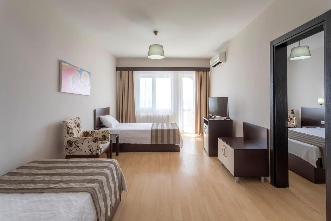 Troas Beach Hotel Tavakli Exterior photo