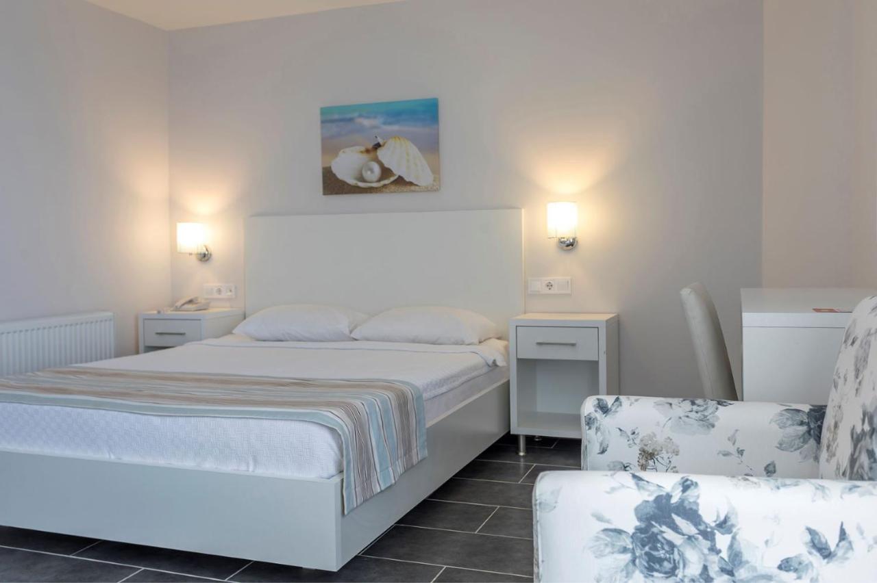 Troas Beach Hotel Tavakli Exterior photo