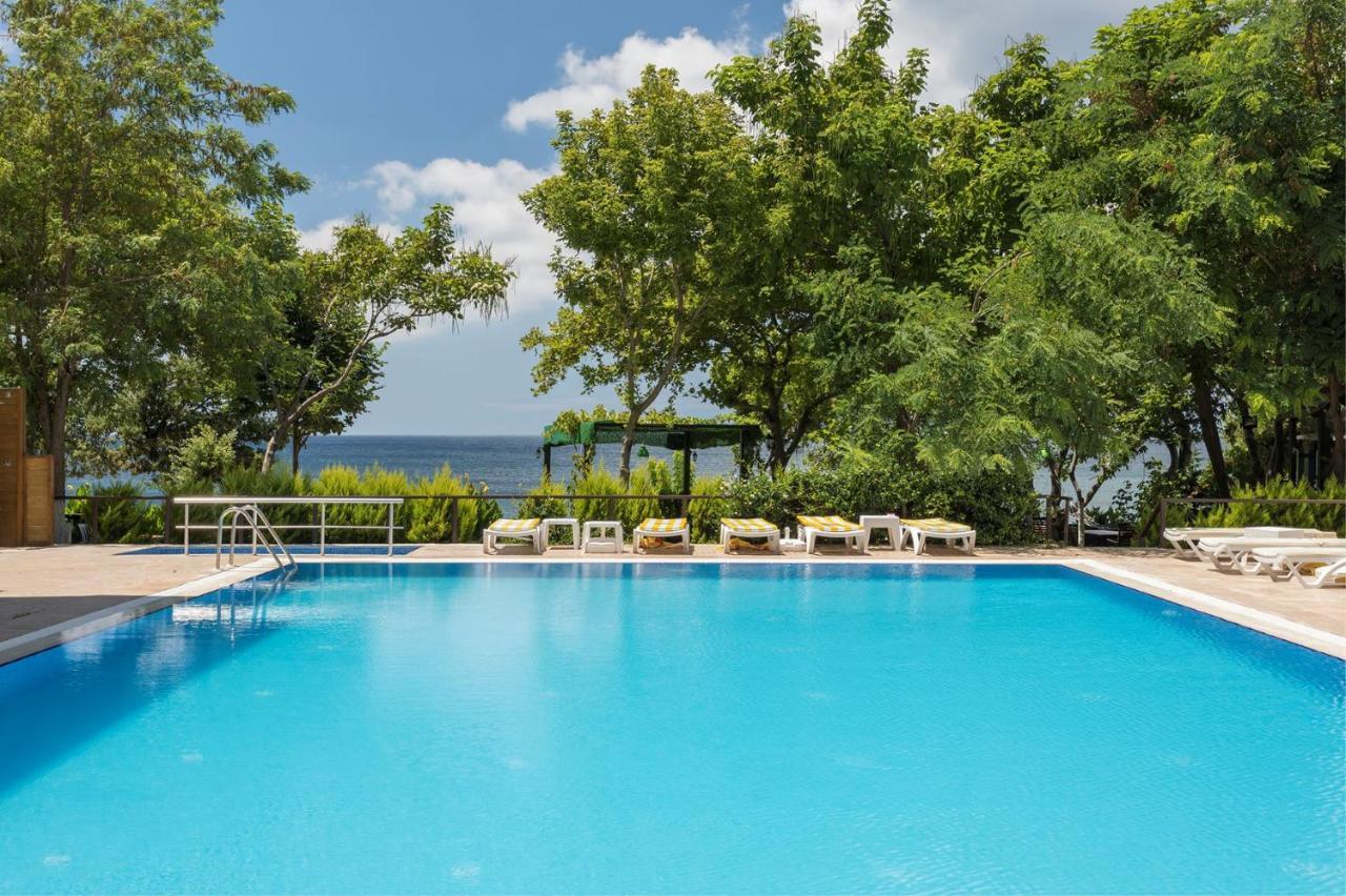 Troas Beach Hotel Tavakli Exterior photo
