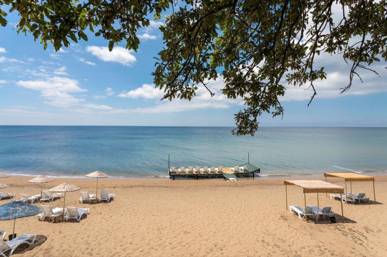 Troas Beach Hotel Tavakli Exterior photo