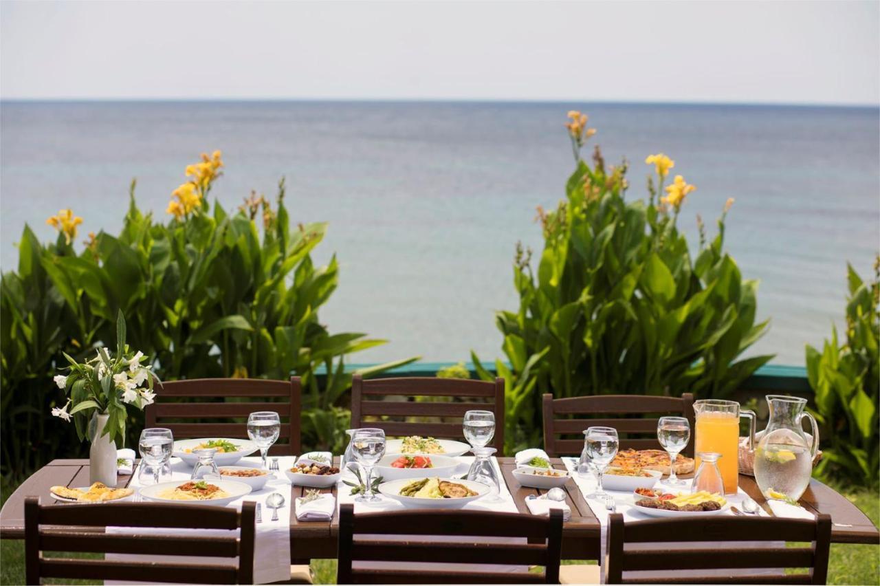 Troas Beach Hotel Tavakli Exterior photo